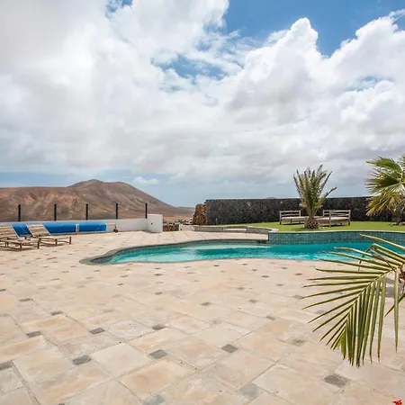 Volcano Ocean Vacations Vakantiehuis *